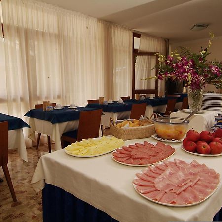 Hotel Horizonte Bibione Kültér fotó